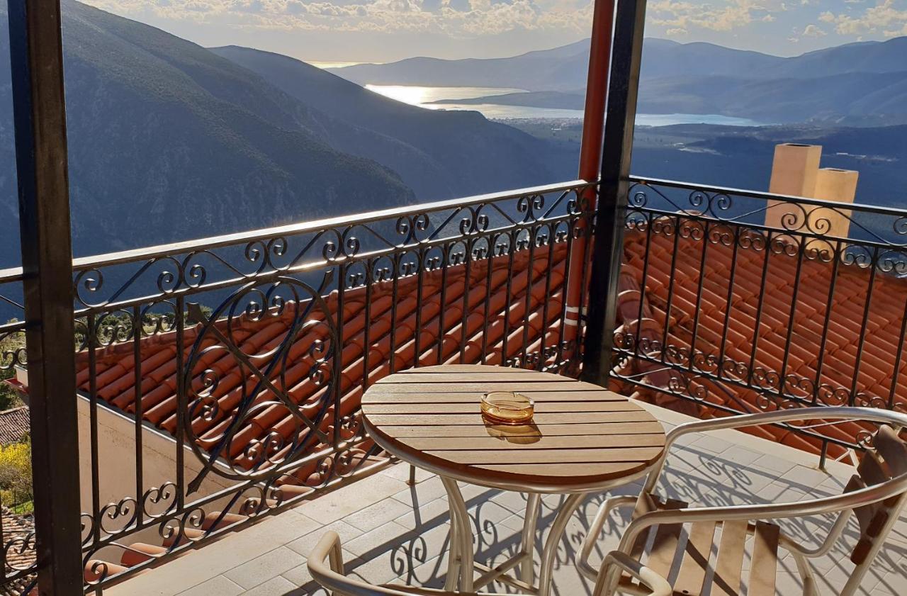 Apollo Hotel Delphi ภายนอก รูปภาพ