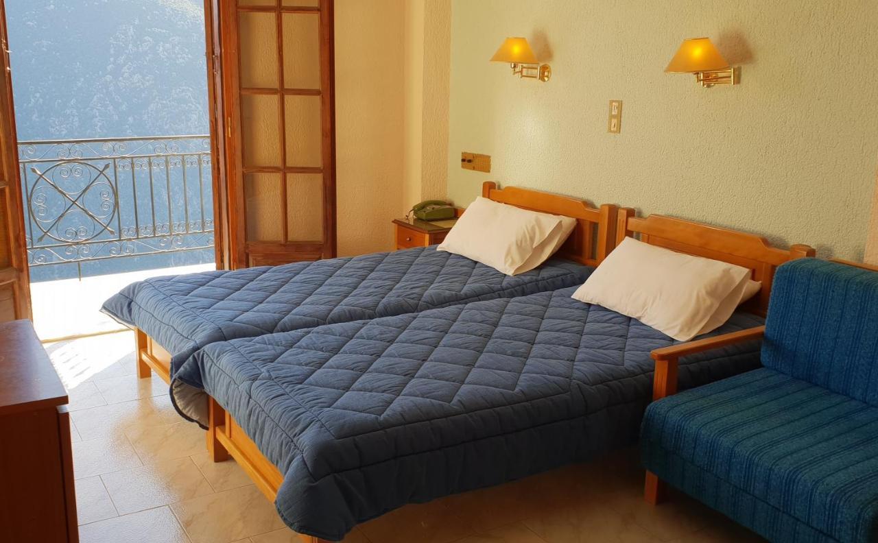 Apollo Hotel Delphi ภายนอก รูปภาพ