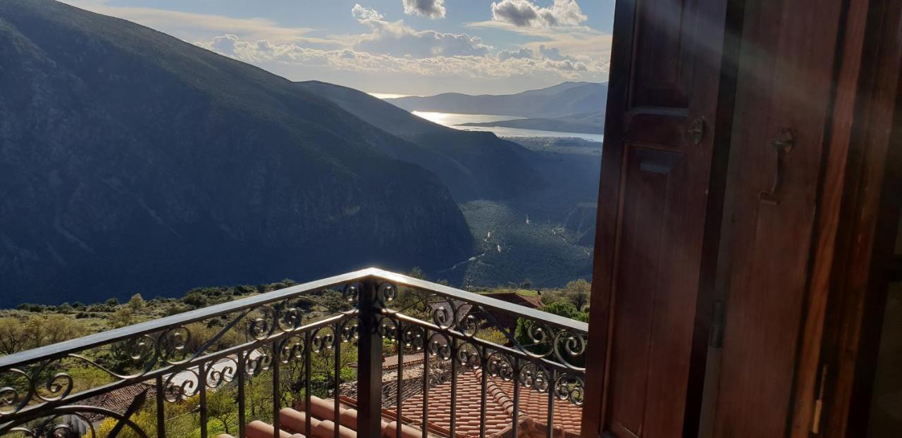 Apollo Hotel Delphi ภายนอก รูปภาพ