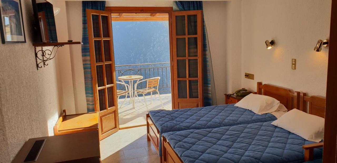 Apollo Hotel Delphi ภายนอก รูปภาพ